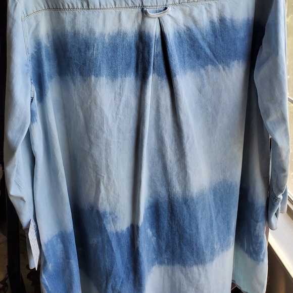 We The Free Tuscan Tie Dye Denim Tunic - Picture 11 of 12